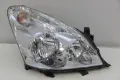 Десен фар Toyota Corolla verso (2004-2007г.) 811300F010 Тойота Корола Версо, снимка 1
