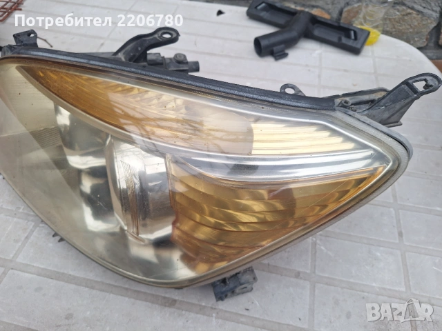 Ляв Фар тойота рав 4, снимка 2 - Части - 53604130