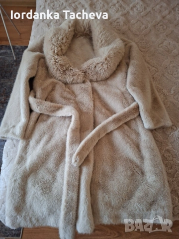 Продавам, снимка 2 - Палта, манта - 53981162