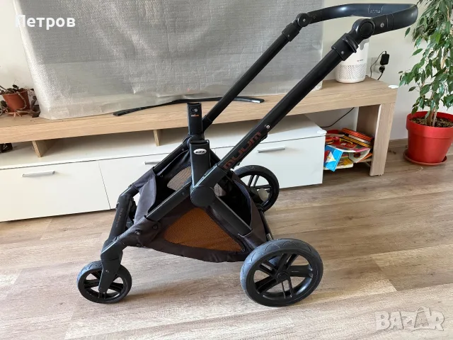 Детска количка Jane Muum Micro Koos 3 в 1, снимка 3 - Детски колички - 55514818