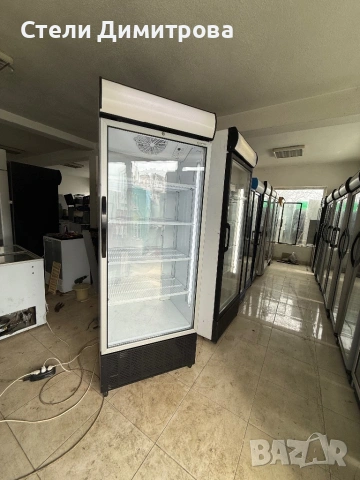 Хладилна витрина UGUR 78/66/214 см