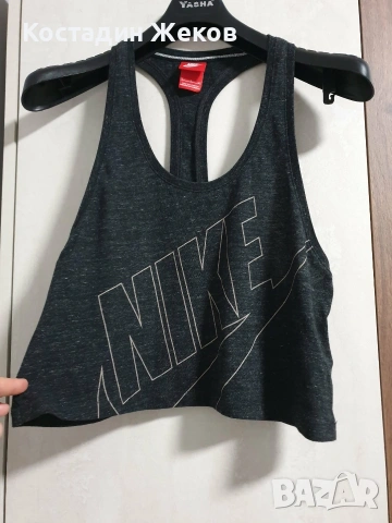 Оригинален дамски къс спортен потник Nike Gym Vintage Crop Tank. Като нов.