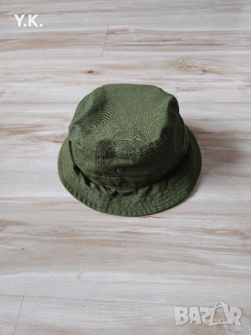 Оригинална мъжка шапка New Era Essential Bucket Hat, снимка 2 - Шапки - 54298421