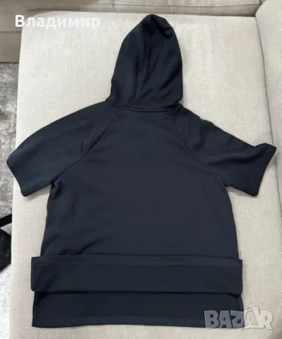 Under Armour черен дамски суичър с качулка (hoodie), размер М, снимка 3 - Суичъри - 55445173