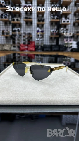 Fendi Слънчеви Очила С UV Защита С Подарък🎁Калъф - Различни Цветове Код E1414, снимка 3 - Слънчеви и диоптрични очила - 54027659