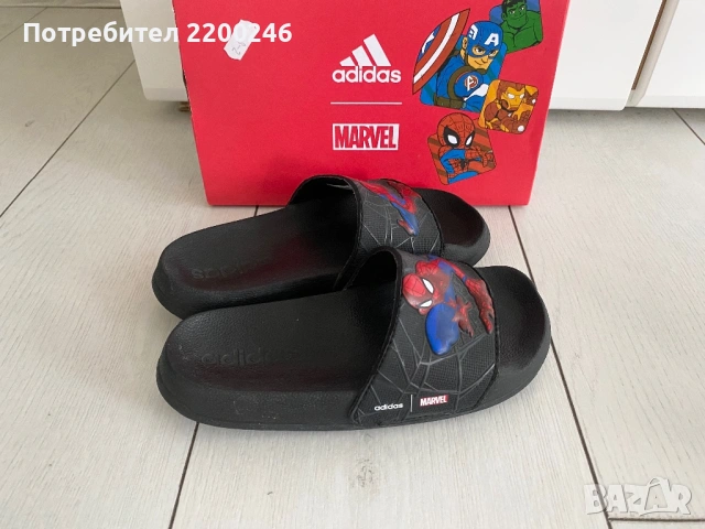 adidas датски чехли и сандали 8 € за двата чифта, снимка 2 - Детски сандали и чехли - 54749089