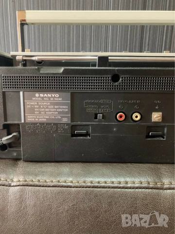 SANYO M-W24K VINTAGE RETRO BOOMBOX радио касетофон, снимка 12 - Радиокасетофони, транзистори - 54013742