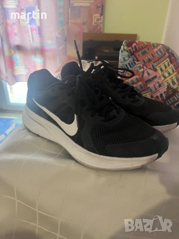 Обувки Nike Run Swift 2
