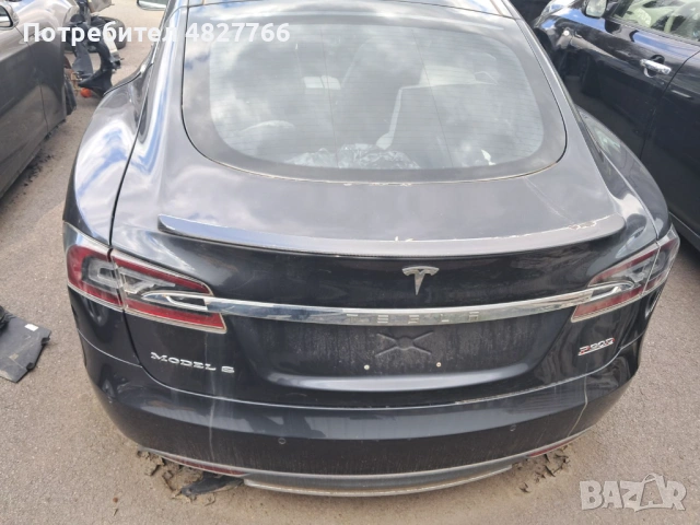 Tesla Model S за оригинални части, снимка 3 - Автомобили и джипове - 54554909