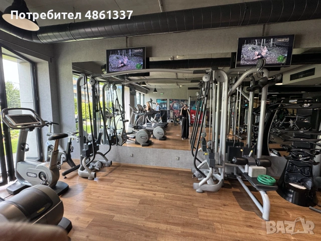 Кросоувър Technogym Selection (cable crossover) — отлично състояние, снимка 2 - Фитнес уреди - 55047252