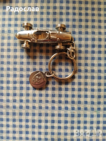 количка Ferrari F 150, снимка 2 - Колекции - 54463496