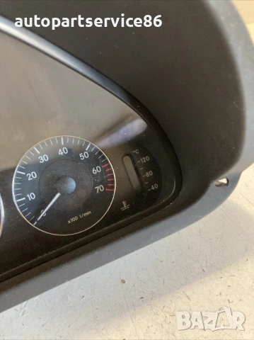 Скоростомер за автоматична трансмисия за Mercedes CLK W209 270 CDI (2005) A2095406811, снимка 2 - Части - 54166945