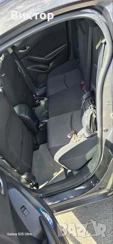 Mazda 3 2016 1.5i 101 кс., снимка 7 - Автомобили и джипове - 55513799