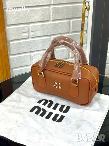 Miu Miu Нова Дамска Кожена Чанта Миу Миу Различни Цветове , снимка 9 - Чанти - 55329906