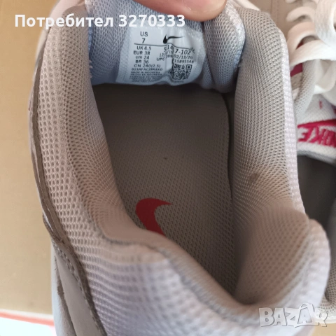 Дамски маратонки Nike Air , снимка 7 - Маратонки - 55153499