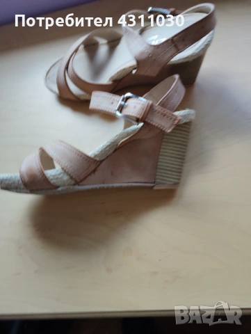 Нови сандали 40 номер, снимка 2 - Сандали - 53356219