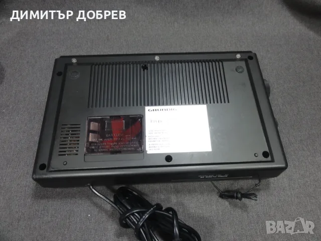 СТАР РЕТРО ТРАНЗИСТОР MW/FM РАДИО ЧАСОВНИК GRUNDIG SONO CLOCK 25, снимка 8 - Радиокасетофони, транзистори - 55645858