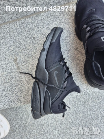 Продавам Маратонки на Nike, снимка 4 - Маратонки - 54576499