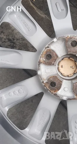 Джанти Nissan 18 цола , 5х114.3 , 6.5j ,et40 , 215/55/18 Renault Dacia, снимка 8 - Гуми и джанти - 55493786