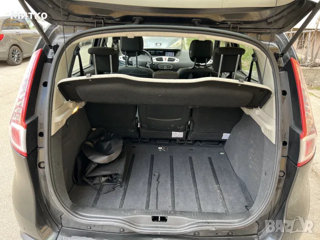 Renault Scenic 1.5dci Xmod, снимка 8 - Автомобили и джипове - 55506419