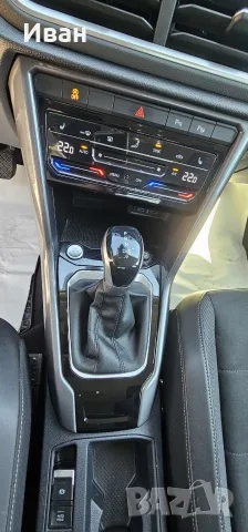 🚗 VW T-ROC 1.5 TSI DSG | 2022 | 38 900 км | КАТО НОВ, снимка 11 - Автомобили и джипове - 55631190