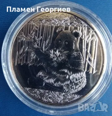 панда плакет бял