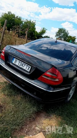 ПРОДАВА СЕ! Мерцедес Е класа, снимка 3 - Автомобили и джипове - 55667042