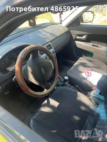 Lada 1.6 Газ-Бензин, снимка 7 - Автомобили и джипове - 55024333