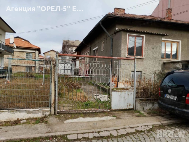 Продава къща гр. Перник,кв.Ралица, снимка 5 - Къщи - 54322626