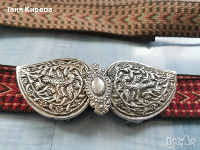 Пафти с колан, плетени чорапи и памучна дантела! Чудесно допълнение за народна носия , снимка 2 - Антикварни и старинни предмети - 54137837