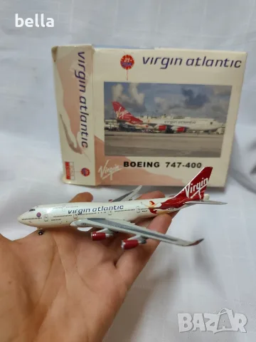 Колекционерски метален модел Boeing 747-400 Virgin Atlantic (Мащаб 1:500) – Юбилейно издание , снимка 5 - Антикварни и старинни предмети - 55461129