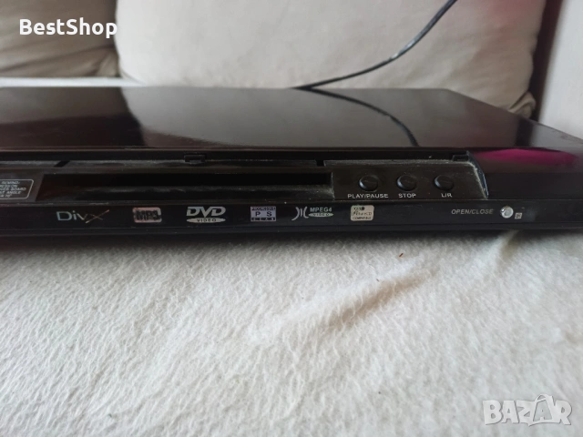 Видео и DVD, снимка 5 - Плейъри, домашно кино, прожектори - 54338047