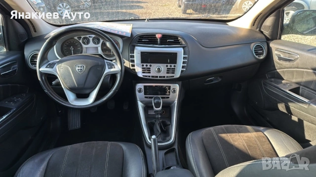 Lancia Delta 1.9 multijet на части, снимка 4 - Автомобили и джипове - 54779297