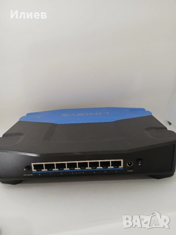 ​8-портов Gigabit суич Linksys WRT SE4008 – Гигабитов суич, снимка 2 - Суичове - 54749907