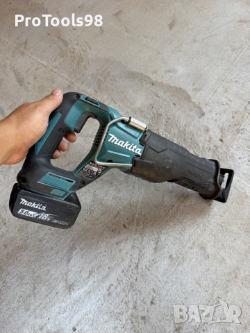 Makita DJR187 + 5Ah безчетков саблен трион, снимка 2 - Триони и циркуляри - 55361306