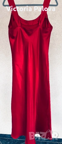 Червена сатенена рокля slip dress Body Zone (KappAhl), размер M, снимка 6 - Рокли - 55162424