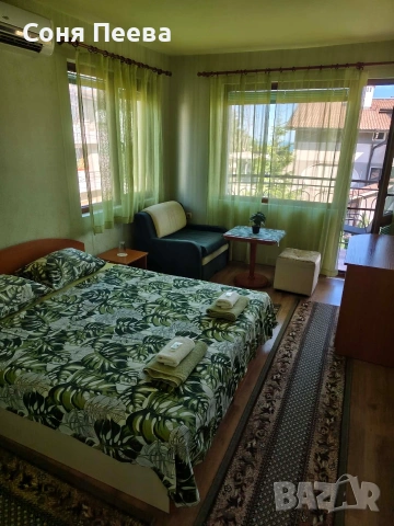 Самостоятелни стаи 23€, безплатно паркиране Варна 