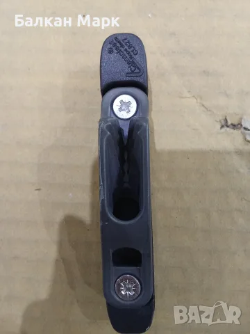 Стопор / Клемна кранца / Кнехт за въже Clamcleat® CL827 Racing Aero Cleat, снимка 2 - Водни спортове - 55477113
