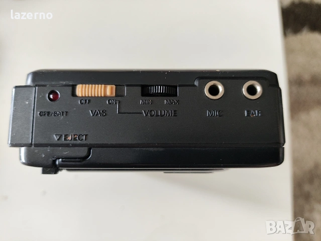 ретро уокмен диктофон Sanyo m1118, снимка 4 - Радиокасетофони, транзистори - 54492649