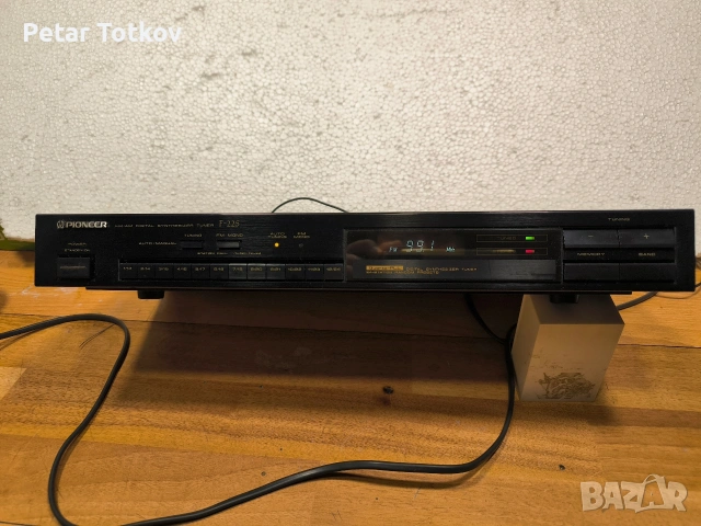 Усилвател Akai AM-A201 с тунер Pioneer F-225, снимка 7 - Ресийвъри, усилватели, смесителни пултове - 54540056