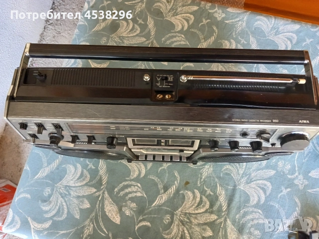 Касетофон AIWA TPR-950H , снимка 2 - Радиокасетофони, транзистори - 55267813