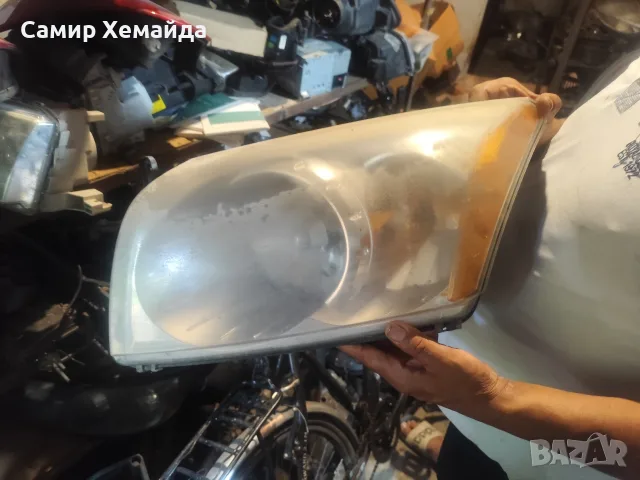 Фар за Doge Caliber ляв и десен цена 45 евро