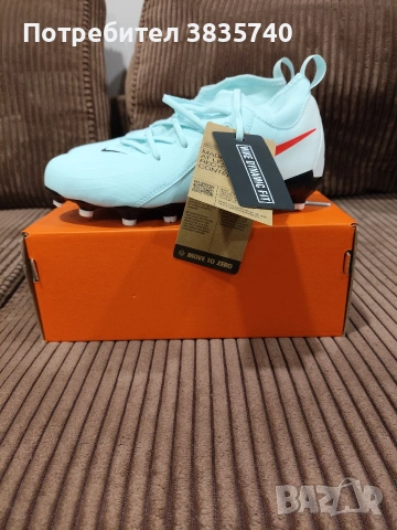 НОВИ!!! Nike Phantom Luna II Academy FG Junior, снимка 5 - Футбол - 54585464