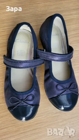 нови кожени обувки Clarks, 27ми номер, снимка 4 - Детски обувки - 55477143