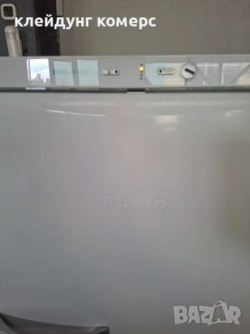 Фризер MIELE NO FROST вис.165см. 240л. А+++, снимка 2 - Фризери - 54969633