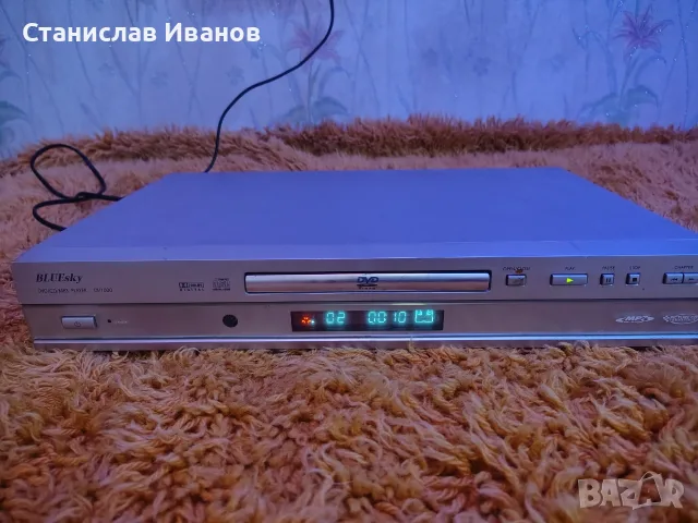 Продавам DVD player BLUEsky DV1000, снимка 3 - Плейъри, домашно кино, прожектори - 55425921