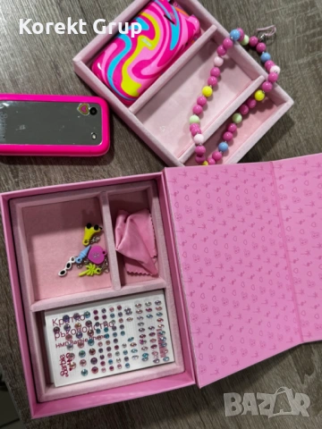 HMD Barbie Flip Phone 4G, снимка 4 - Други - 54936124