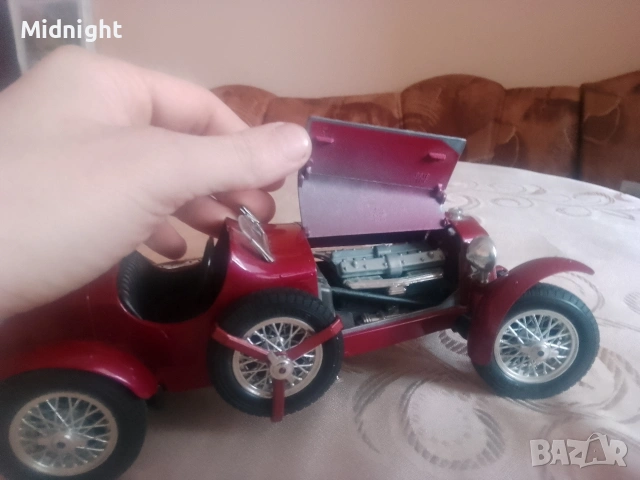 Alfa Romeo 2300 Monza 1:18, снимка 3 - Колекции - 54059557