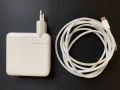 Зарядно 61W USB-C Apple MacBook - оригинал, снимка 1