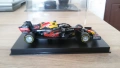 Red Bull Honda RB16B 2021 F1 #33 Max Verstappen, with pilot and showcase, снимка 3